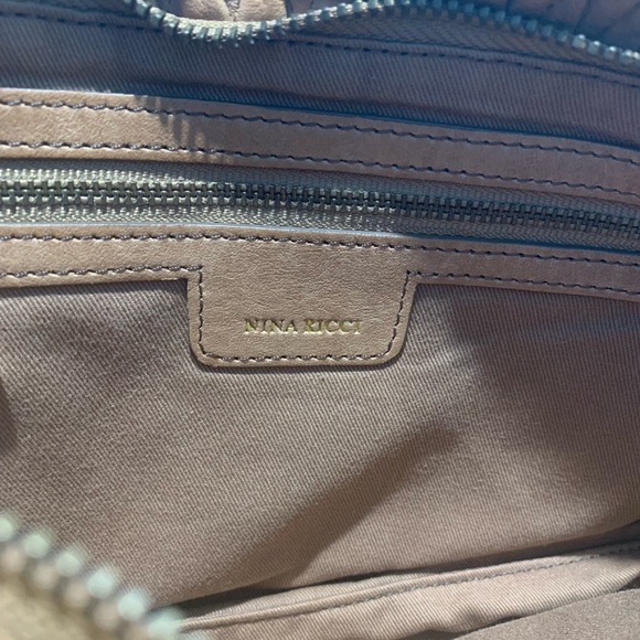 Elegant vintage Nina Ricci Tan Clutch Bag - Picture 5 of 5